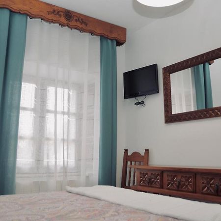 Apartamento Hiedra Santillana del Mar Exterior photo